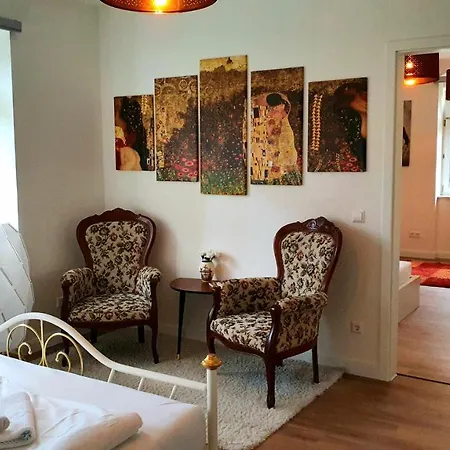 Weisser Hirsch Residenz Mit Heideblick